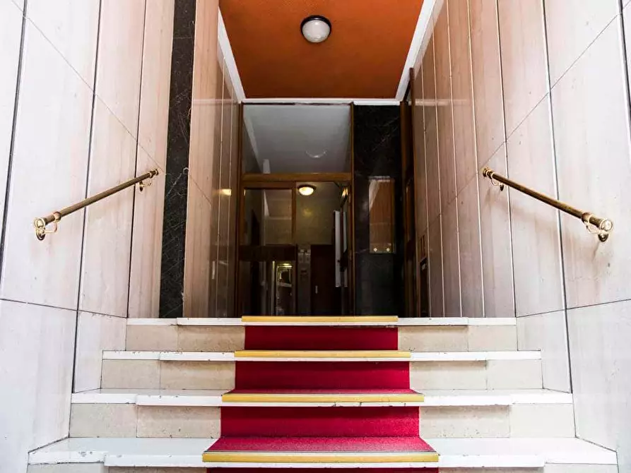 Immagine 21 di Camera in affitto  in Via Salvatore Barzilai13 a Milano