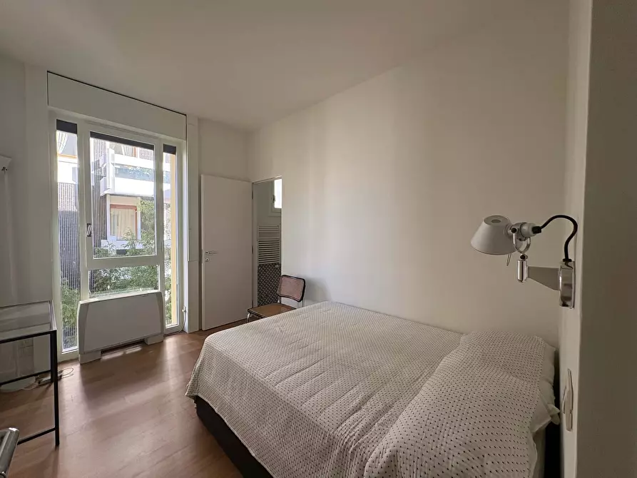Immagine 10 di Appartamento in affitto  in Viale Elvezia12 a Milano