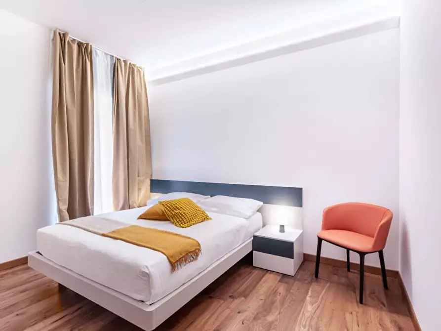 Immagine 5 di Appartamento in affitto  in Via Cavour238 a Roma