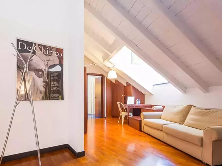 Immagine 9 di Appartamento in affitto  in Salita del Prione19 a Genova