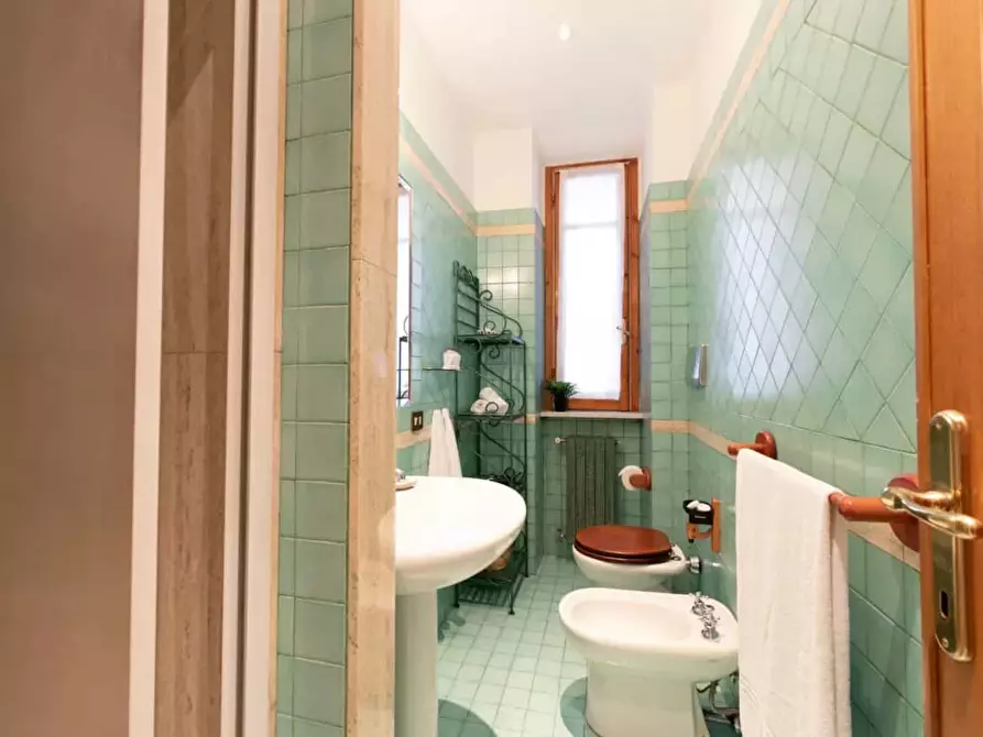 Immagine 14 di Appartamento in affitto  in Via Alberico II15 a Roma