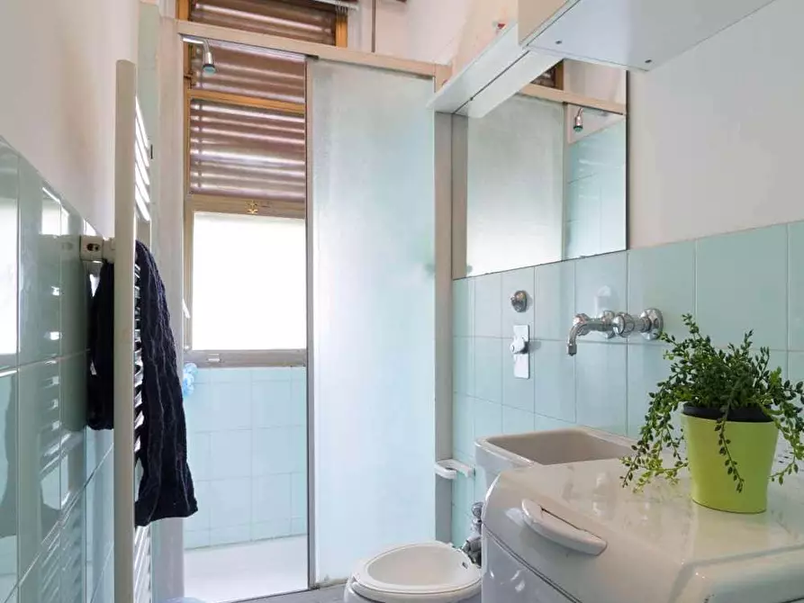 Immagine 9 di Camera in affitto  in Via Alzaia Naviglio Pavese44/46 a Milano