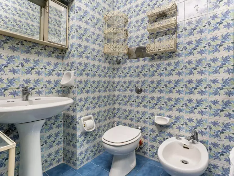 Immagine 27 di Appartamento in affitto  in Via Francesco Bentivegna55 a Palermo