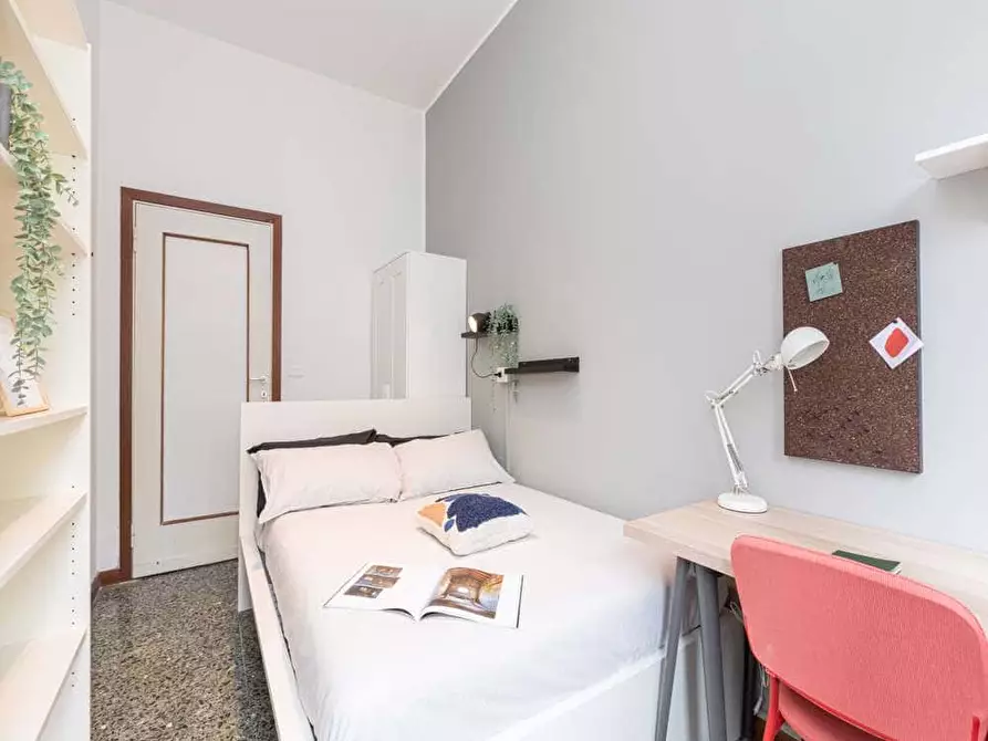 Immagine 2 di Camera in affitto  in Viale Emilio Caldara46 a Milano