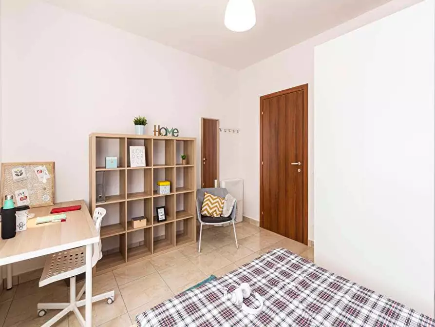 Immagine 8 di Camera in affitto  in Via Giuseppe Regaldi19 a Milano