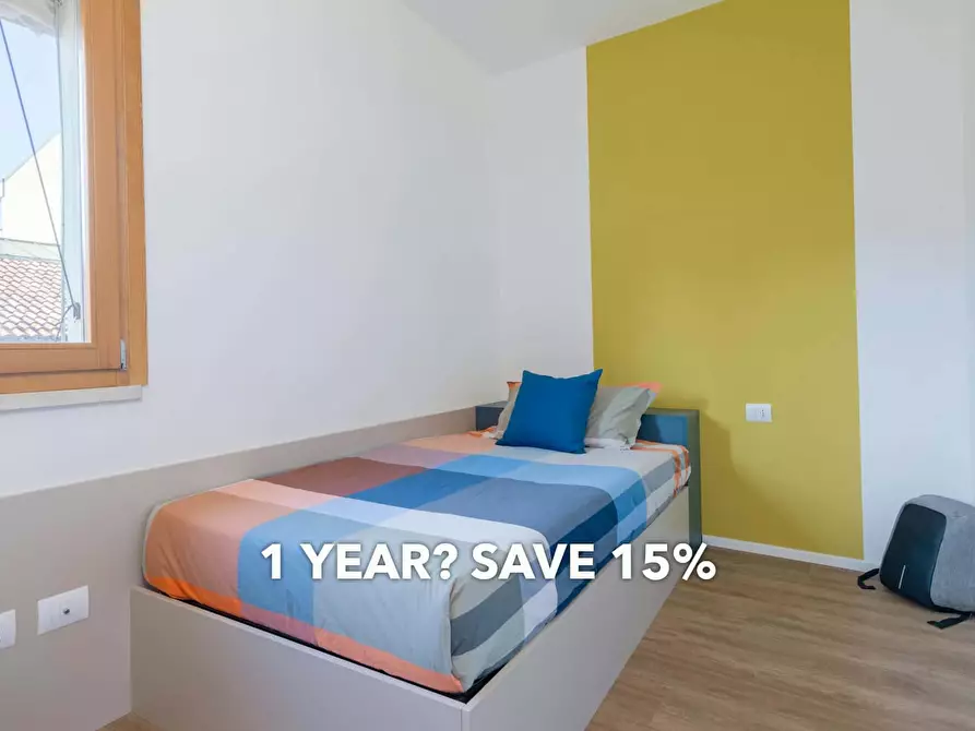 Immagine 1 di Camera in affitto  in Via Armari11 a Ferrara