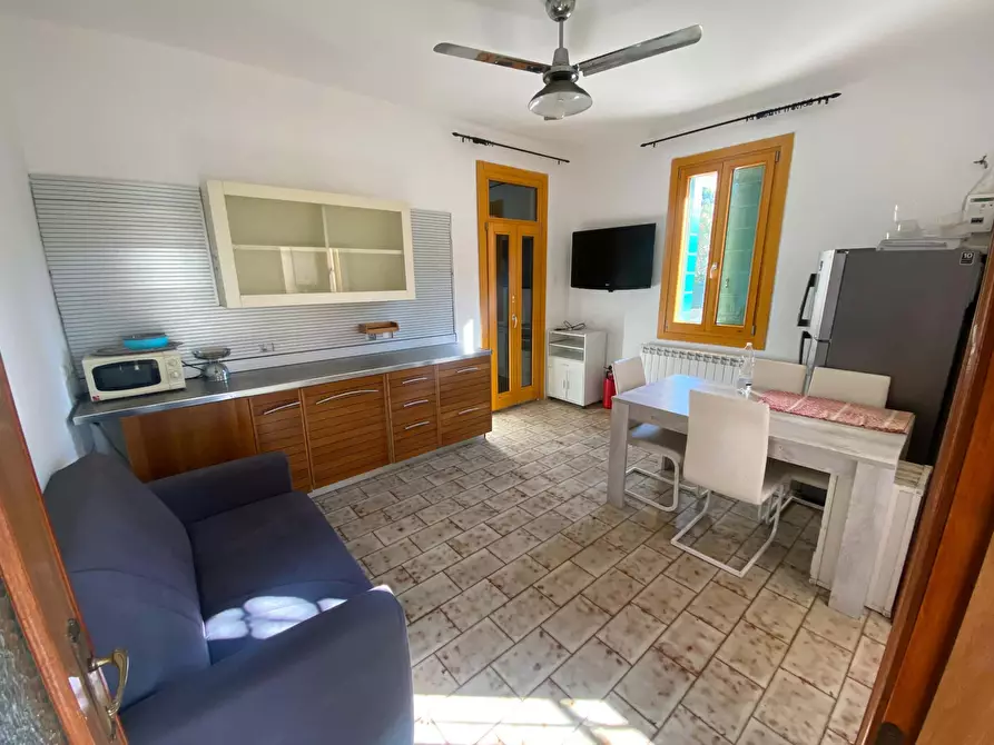 Immagine 3 di Appartamento in affitto  in Via Augusto Giustinian6 a Venezia