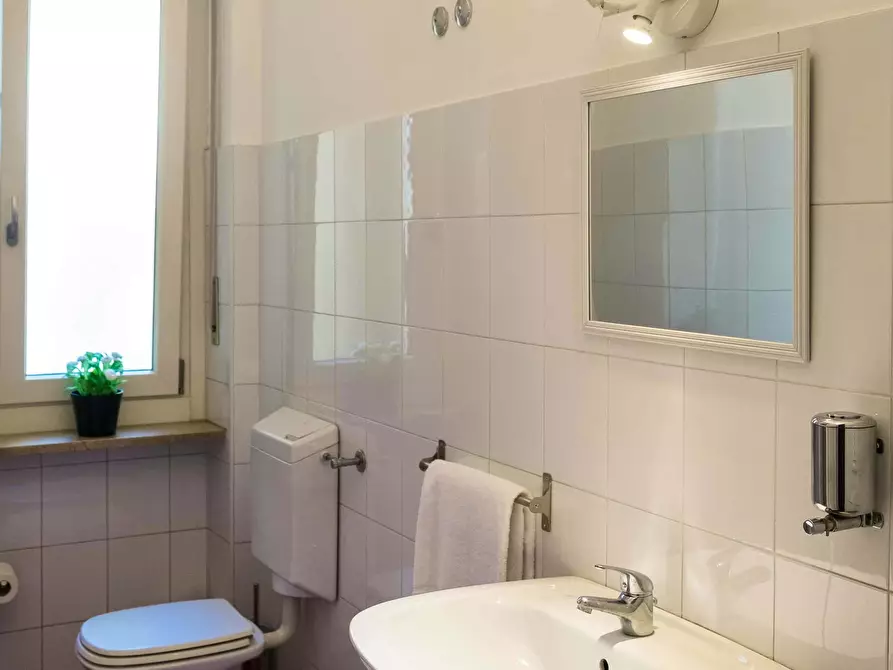 Immagine 18 di Camera in affitto  in Corso Massimo d'Azeglio78 a Torino