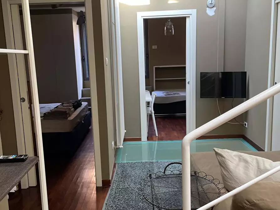 Immagine 27 di Appartamento in affitto  in Via Varesina205 a Milano