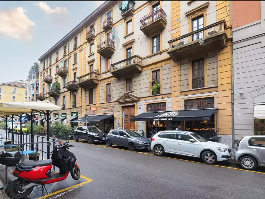 Immagine 37 di Appartamento in affitto  in Via Melzo16 a Milano