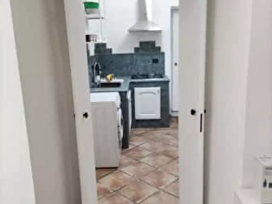 Immagine 2 di Appartamento in affitto  in Via Antonio Villari28 a Napoli