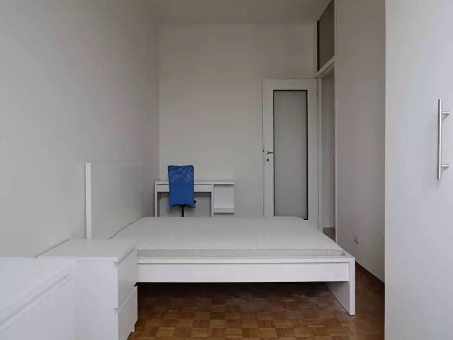 Immagine 2 di Camera in affitto  in Via Vincenzo Giordano Orsini18 a Milano
