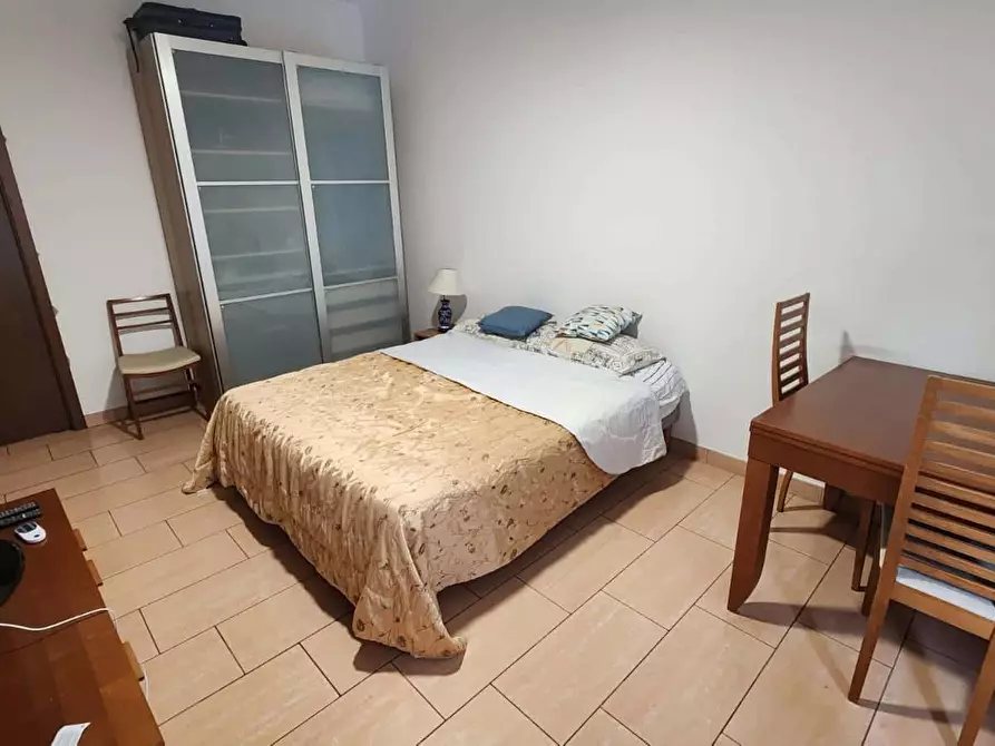 Immagine 2 di Camera in affitto  in Via Flavio Andò3 a Milano