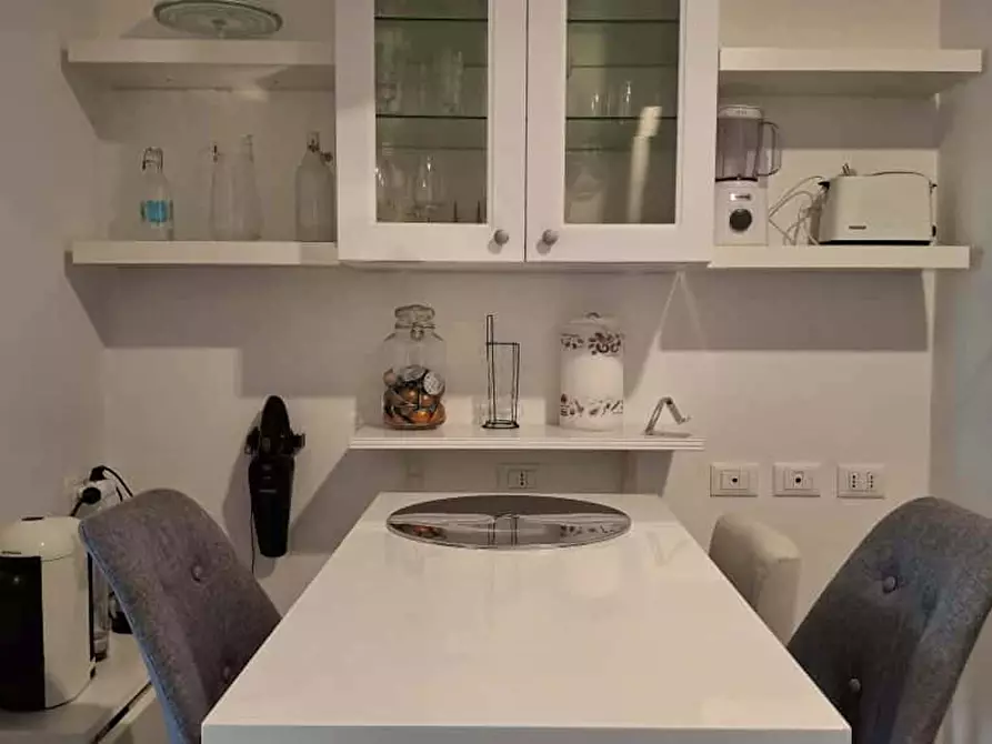 Immagine 14 di Appartamento in affitto  in Via Medeghino a Milano