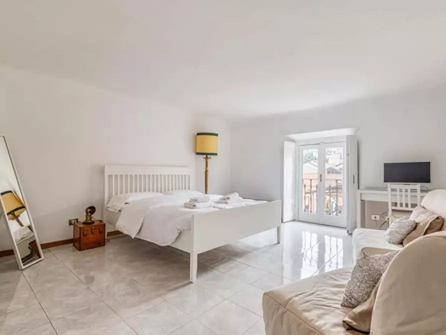 Immagine 8 di Appartamento in affitto  in Via Mortara4 a Milano