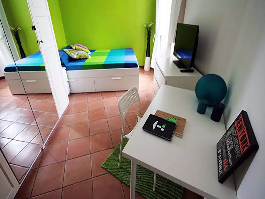 Immagine 2 di Camera in affitto  in Via Guercino10 a Milano