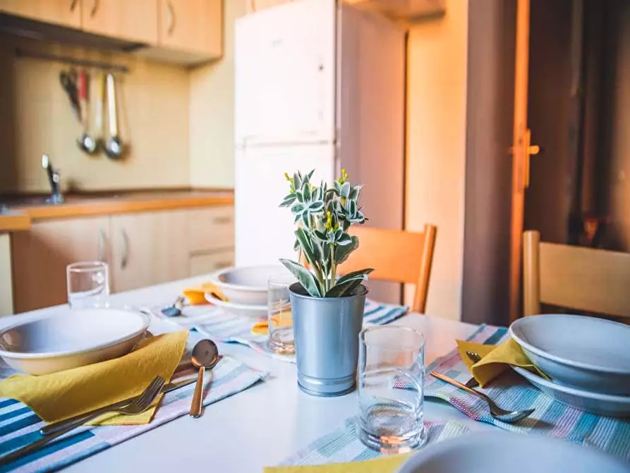 Immagine 14 di Camera in affitto  in Via Valassina7 a Milano