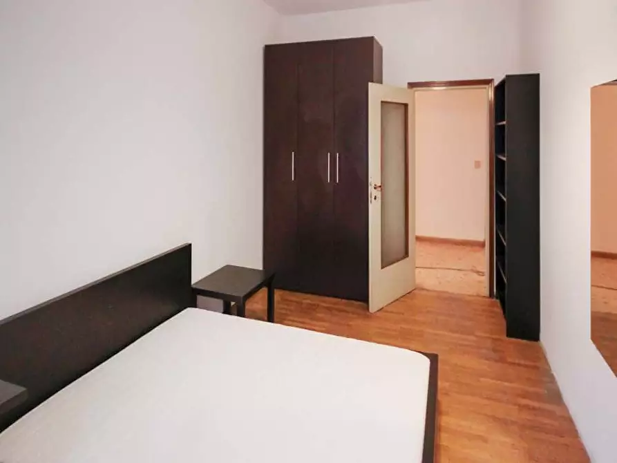 Immagine 3 di Camera in affitto  in Viale Campania29 a Milano