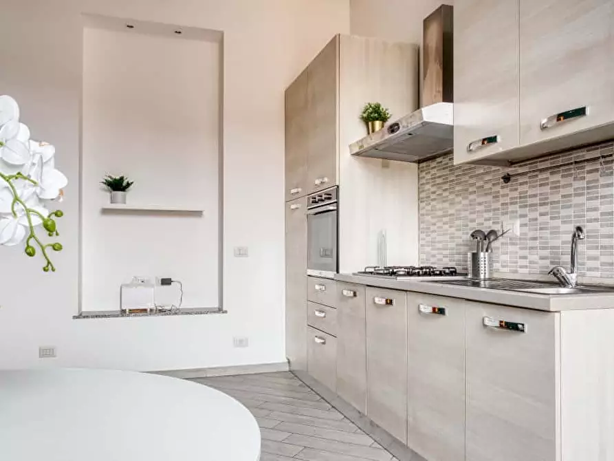 Immagine 9 di Camera in affitto  in Via Giovanni Pezzotti44 a Milano