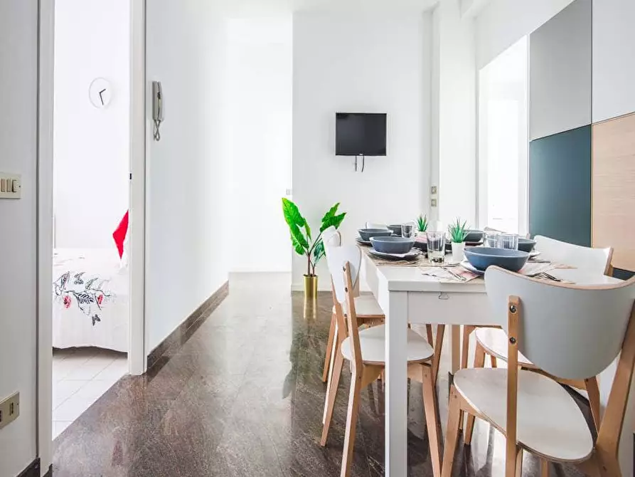 Immagine 13 di Camera in affitto  in Via Achille Zezon10 a Milano