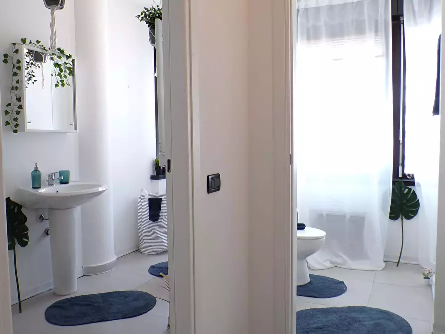 Immagine 6 di Camera in affitto  in Via Valentina Zambra11 a Trento