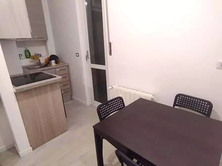 Immagine 3 di Camera in affitto  in Via Teano9 a Milano