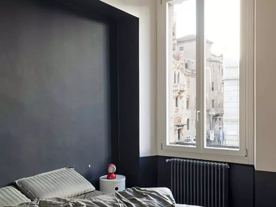 Immagine 4 di Appartamento in affitto  in Via Luigi Settembrini18 a Milano