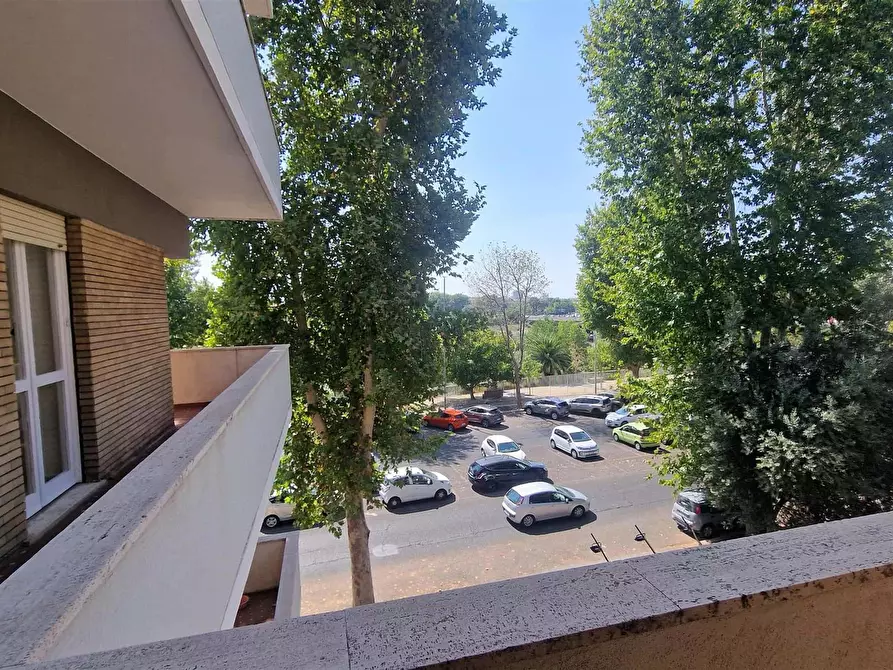 Immagine 25 di Camera in affitto  in Lungotevere di Pietra Papa61 a Roma