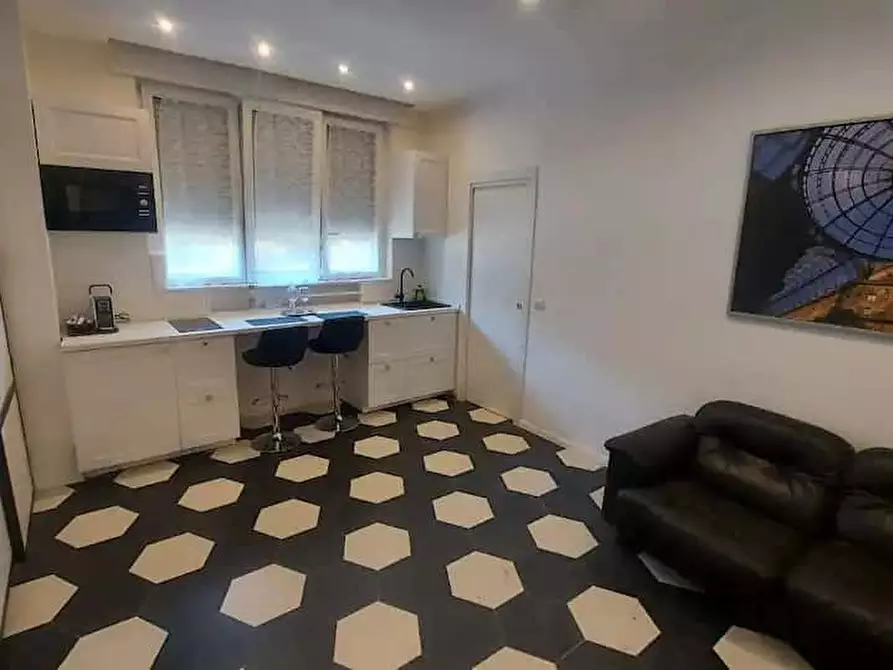 Immagine 1 di Appartamento in affitto  in Via Mecenate105 a Milano