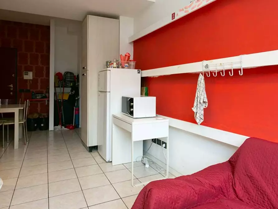 Immagine 11 di Camera in affitto  in Viale Liguria51 a Milano