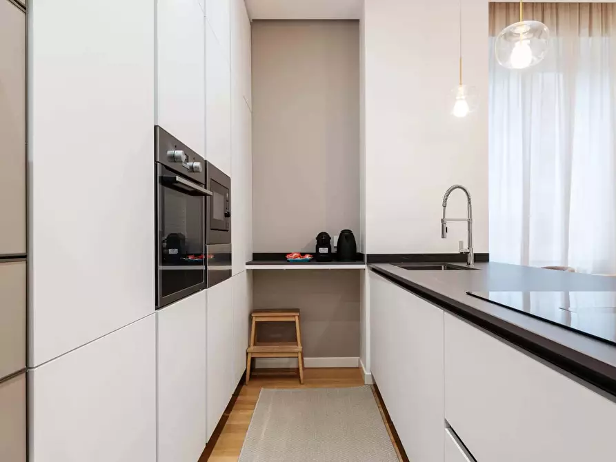Immagine 20 di Appartamento in affitto  in Via della Moscova40 a Milano