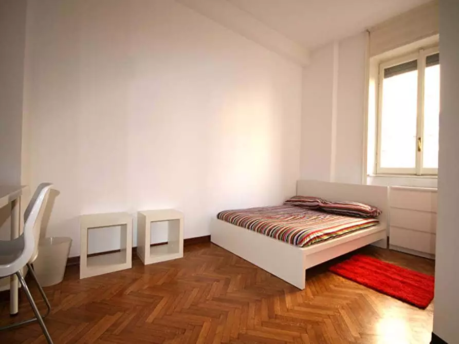 Immagine 2 di Camera in affitto  in Via Lecco22 a Milano