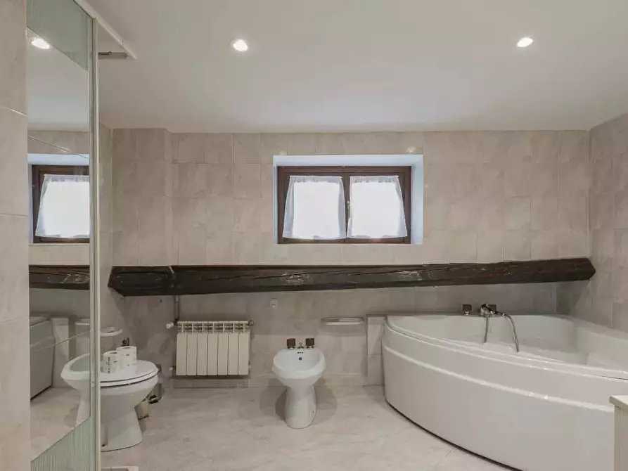 Immagine 9 di Appartamento in affitto  in Via Ferrante Aporti22 a Milano