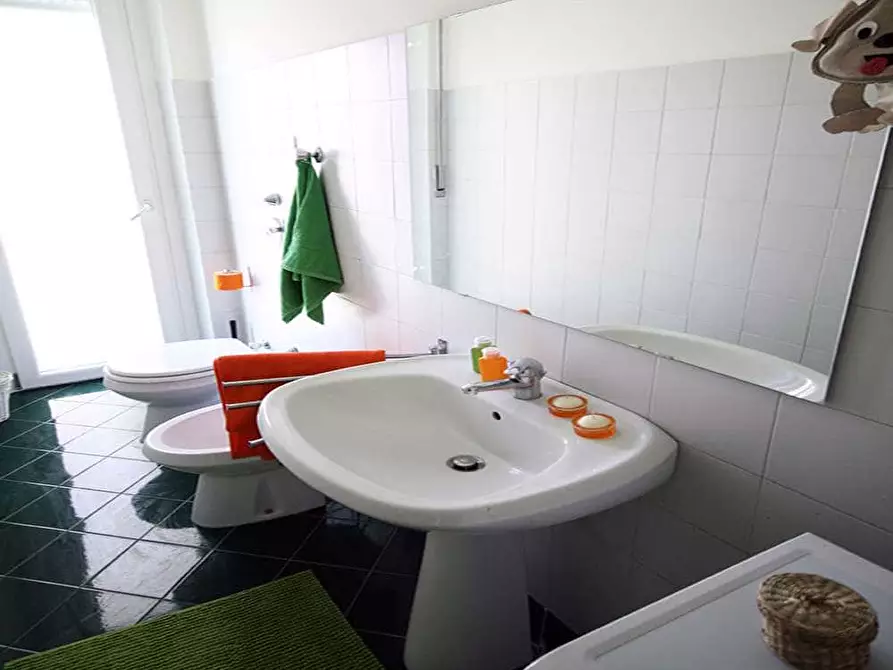 Immagine 23 di Camera in affitto  in Via Val Lavizzana1 a Milano