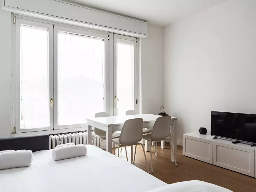 Immagine 21 di Appartamento in affitto  in Via Melchiorre Gioia1 a Milano