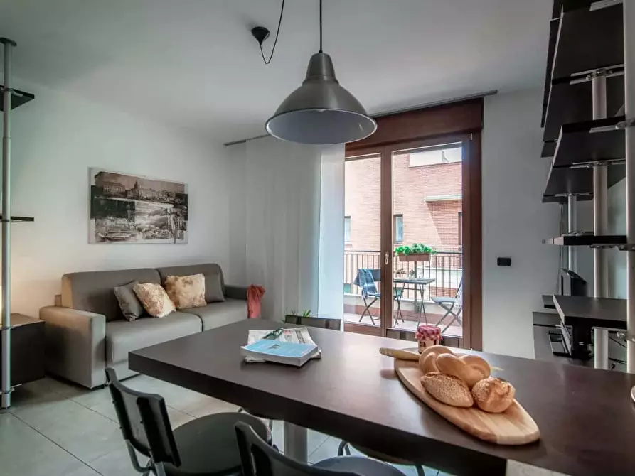 Immagine 35 di Appartamento in affitto  in Via Bellinzona a Como