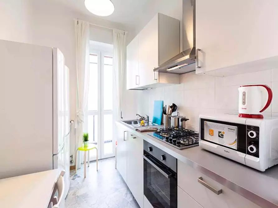 Immagine 45 di Camera in affitto  in Via Giovanni Cagliero19 a Milano