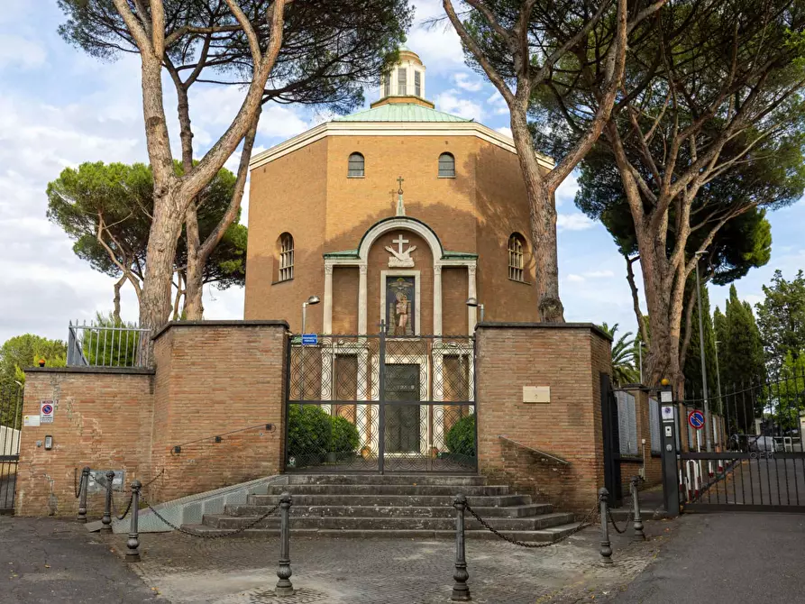 Immagine 91 di Appartamento in affitto  in Via di Santa Maria Mediatrice20 a Roma