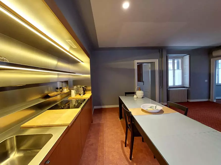 Immagine 12 di Appartamento in affitto  in Via dell'Orso16 a Milano