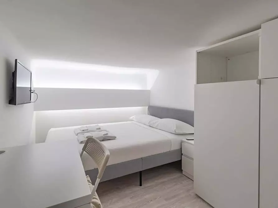 Immagine 5 di Appartamento in affitto  in Via Aminto Caretto6 a Milano