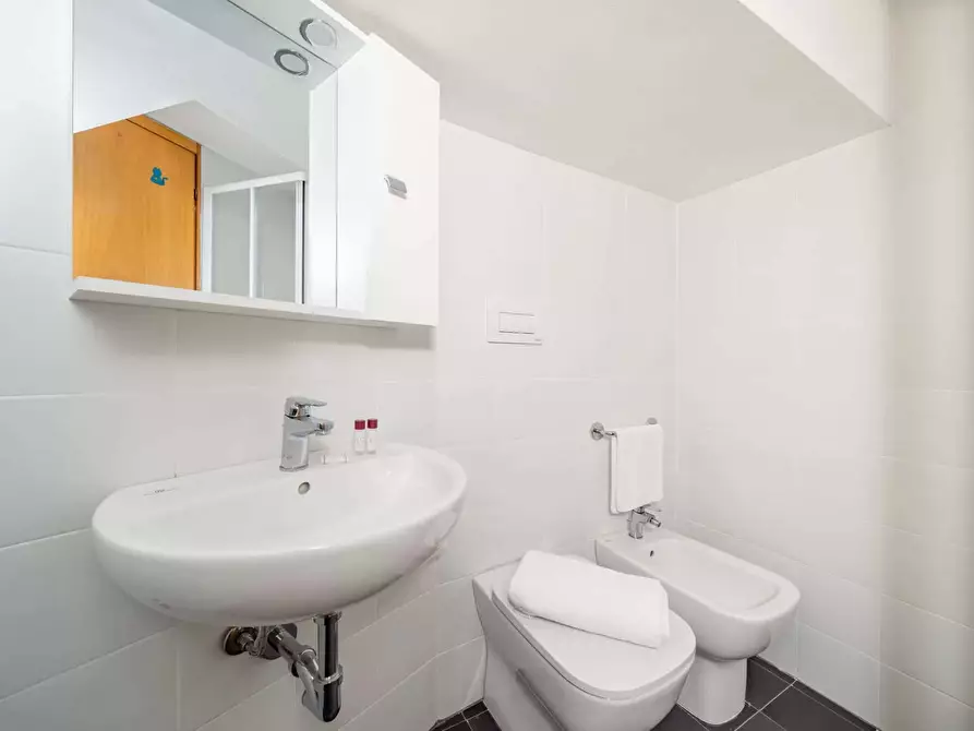 Immagine 11 di Appartamento in affitto  in Corso Magenta25 a Milano