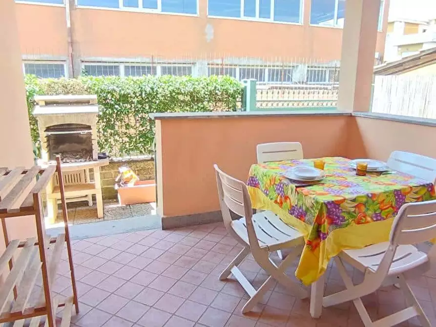 Immagine 51 di Appartamento in affitto  in Via Felice Caronni52 a Roma