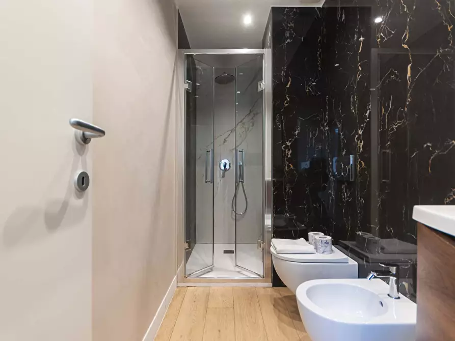 Immagine 9 di Appartamento in affitto  in Via Nino Bixio33 a Milano