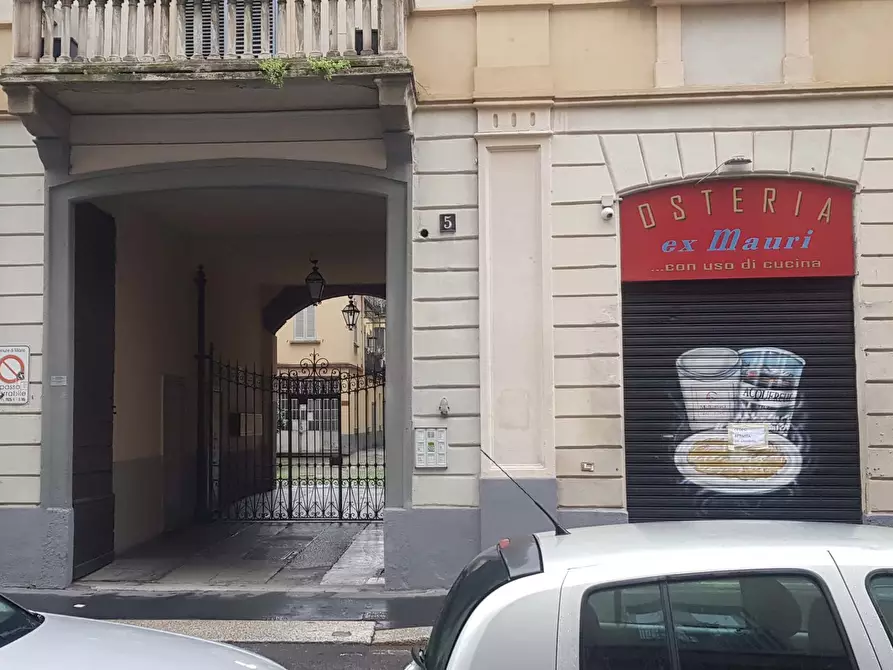 Immagine 22 di Appartamento in affitto  in Via Federico Confalonieri5 a Milano