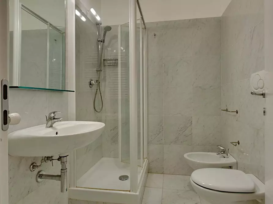 Immagine 5 di Appartamento in affitto  in Via Giovanni Battista Pergolesi31 a Milano