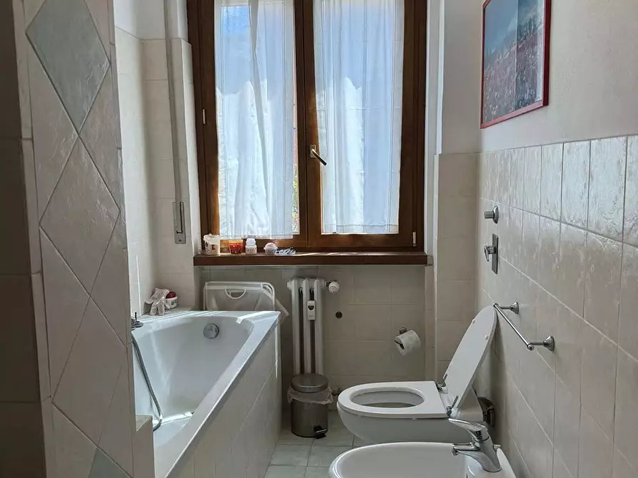 Immagine 5 di Camera in affitto  in Via Medeghino7 a Milano