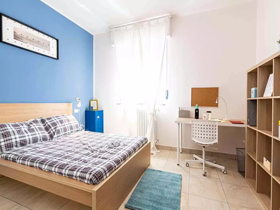 Immagine 2 di Camera in affitto  in Via Giuseppe Regaldi19 a Milano