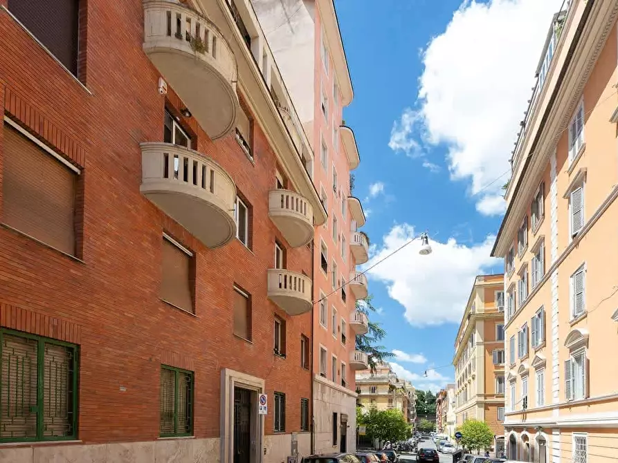 Immagine 43 di Appartamento in affitto  in Via Marco Aurelio43 a Roma