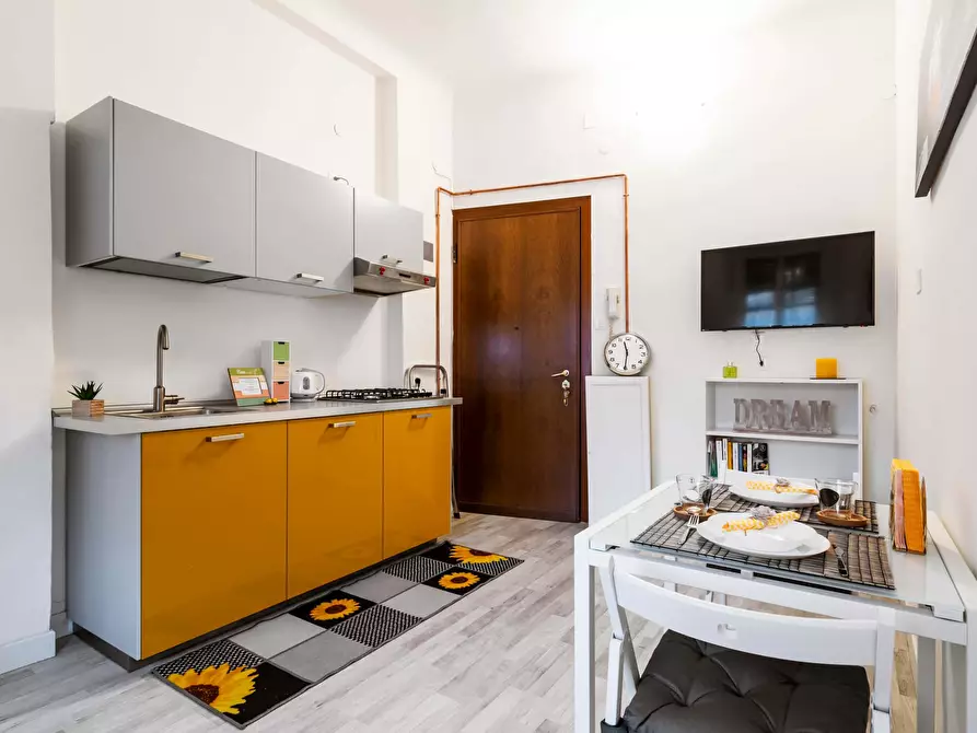 Immagine 7 di Appartamento in affitto  in Piazza Angilberto II1 a Milano