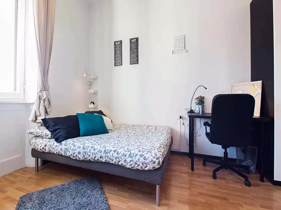Immagine 3 di Camera in affitto  in Viale Giovanni da Cermenate18 a Milano